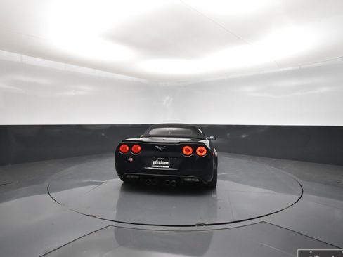 Used 2012 Chevrolet Corvette Grand Sport w/ 3LT Preferred Equipment Group image 5