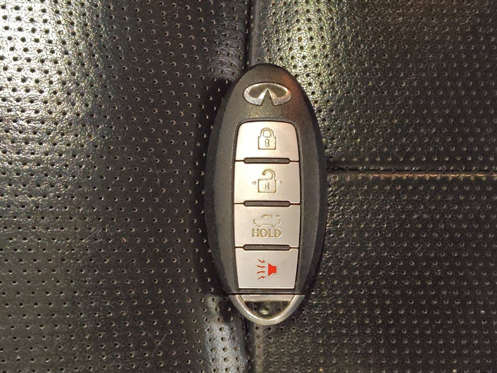 Used 2015 INFINITI Q50 Premium w/ Deluxe Touring Package RWD image 32