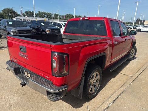 Used 2017 GMC Sierra 1500 SLT w/ Suspension Package, Off-Road AWD/4WD image 5