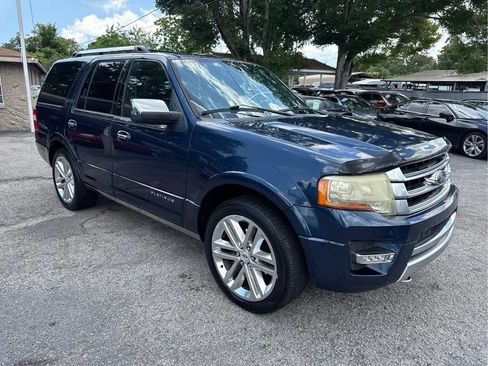 Used 2015 Ford Expedition Platinum AWD/4WD image 3