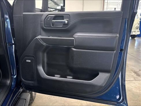 Used 2023 GMC Sierra 2500 AT4 w/ AT4 Premium Plus Package AWD/4WD image 32