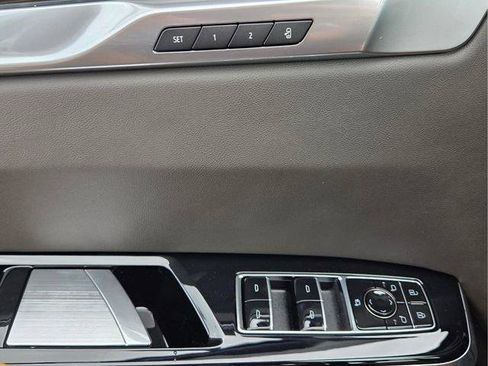 New 2026 Cadillac Escalade Luxury AWD/4WD image 25