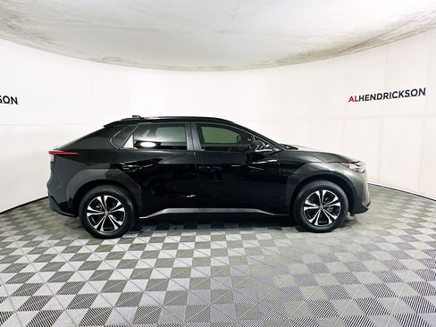 Used 2024 Toyota bZ4X XLE image 2