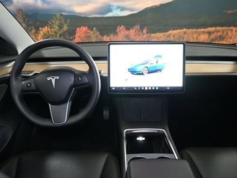 Used 2023 Tesla Model 3 Standard Range RWD image 58
