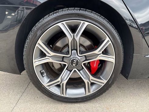 Used 2019 Kia Stinger GT2 image 59