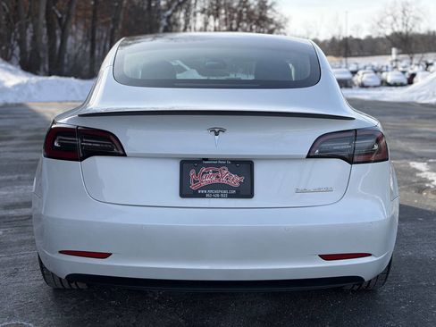Used 2022 Tesla Model 3 Performance image 7