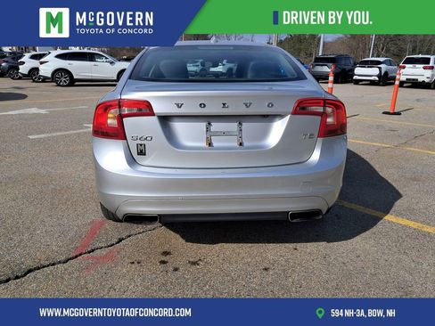 Used 2016 Volvo S60 T5 Premier FWD image 4