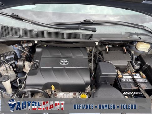 Used 2016 Toyota Sienna L image 54