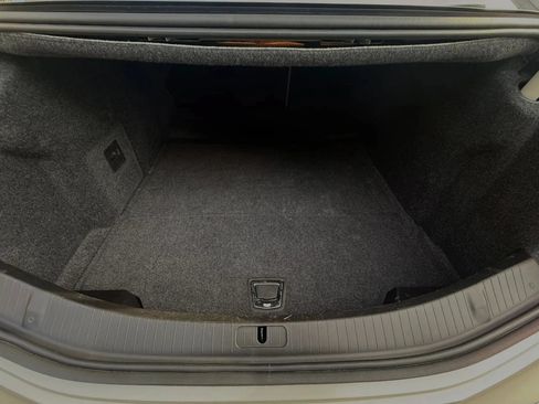 Used 2013 Cadillac XTS Premium FWD image 53