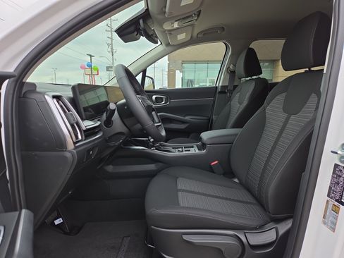 New 2026 Kia Sorento LX image 5