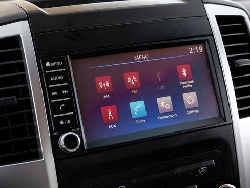 Used 2019 Nissan Frontier S image 26