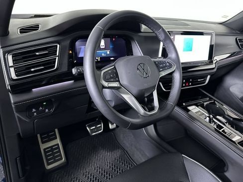 Used 2026 Volkswagen Atlas Cross Sport SEL Premium R-Line AWD/4WD image 10