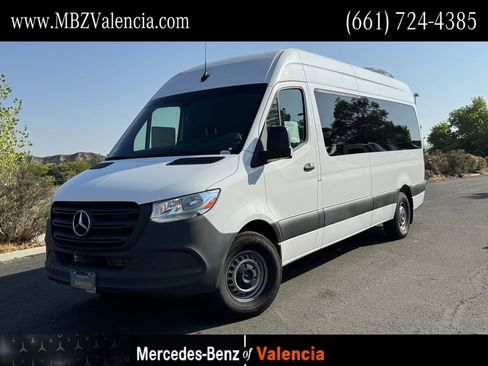 Used 2024 Mercedes-Benz Sprinter 2500 image 1