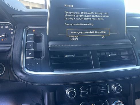 Used 2021 GMC Yukon AT4 w/ Rear Media and Nav Package AWD/4WD image 26