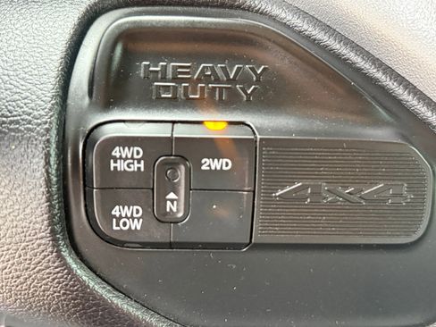 Used 2022 RAM 3500 Big Horn w/ Max Tow Package image 26