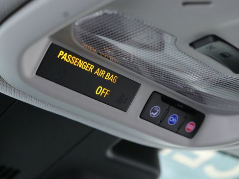 Certified 2024 Chevrolet Trax LS image 20