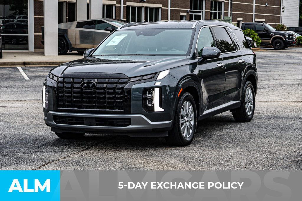 Used 2025 Hyundai Palisade SEL FWD image 3