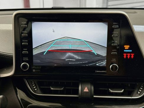 Used 2021 Toyota C-HR LE FWD image 21
