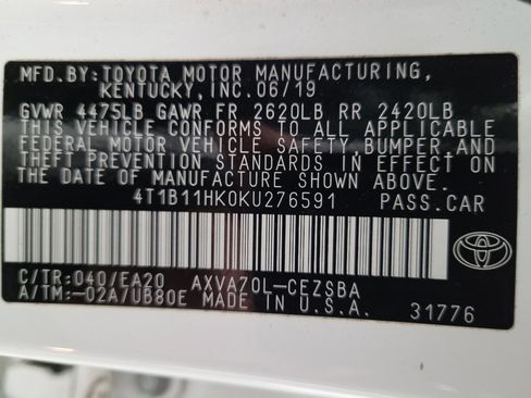 Used 2019 Toyota Camry SE image 33