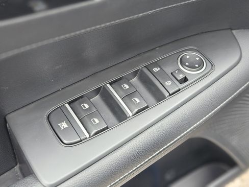 Used 2024 Kia Forte GT-Line image 18