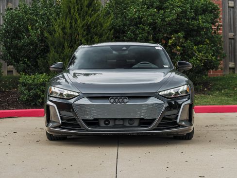 Used 2023 Audi e-tron GT Premium Plus AWD/4WD image 28