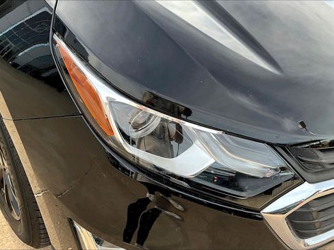 Used 2020 Chevrolet Equinox LT w/ Driver Convenience Package image 21