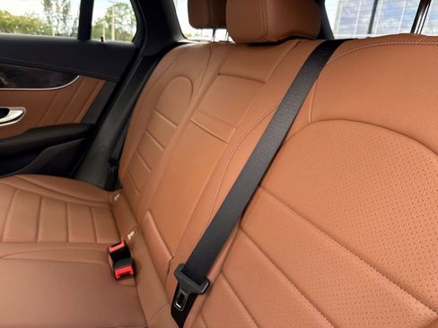 Certified 2022 Mercedes-Benz GLC 300 image 12