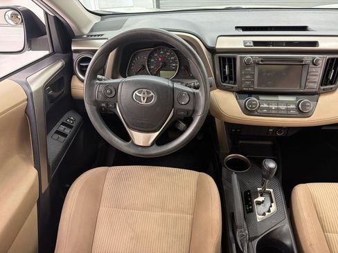 Used 2013 Toyota RAV4 XLE FWD image 30
