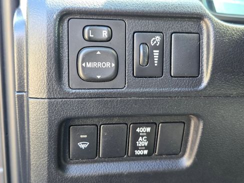 Used 2016 Toyota 4Runner Trail Premium AWD/4WD image 37