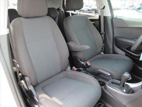 Used 2020 Chevrolet Trax LS w/ Tint and Cruise Package image 8