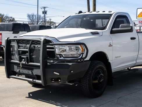Used 2020 RAM 3500 Tradesman AWD/4WD image 9