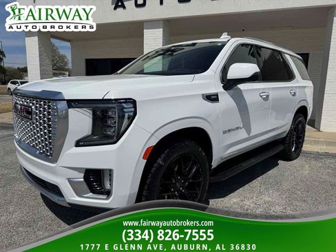 Used 2024 GMC Yukon Denali image 2