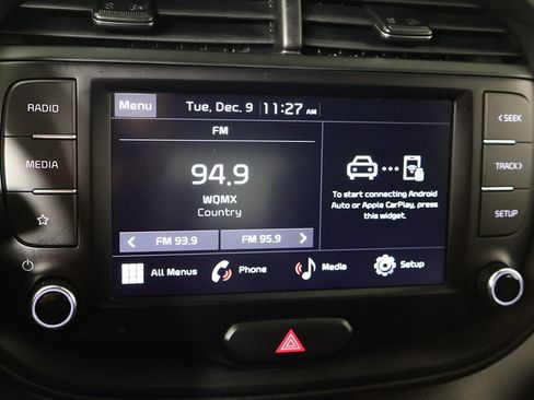 Used 2023 Kia Soul LX w/ LX Technology Package image 40