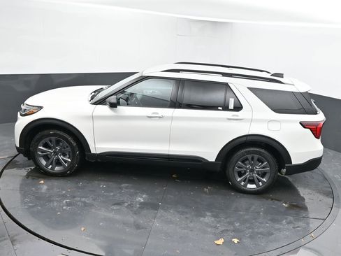 New 2026 Ford Explorer Active w/ Active Comfort Package image 37