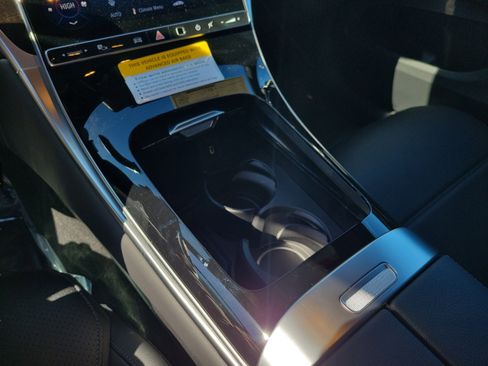 Certified 2026 Mercedes-Benz GLC 300 image 19