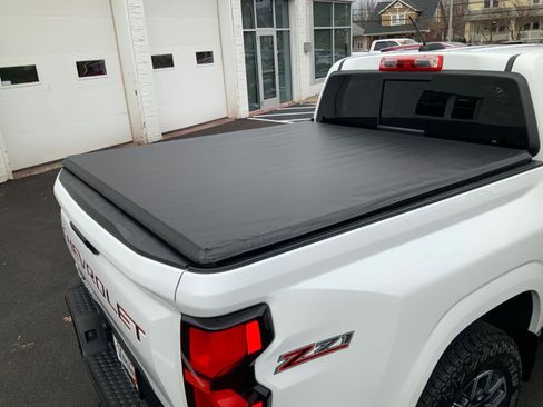 Used 2023 Chevrolet Colorado Z71 w/ Z71 Convenience Package 2 image 34