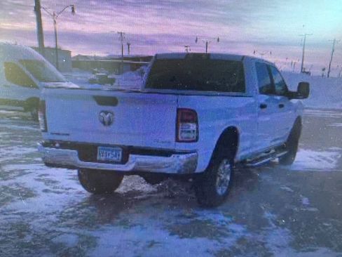 Used 2024 RAM 2500 Big Horn image 3