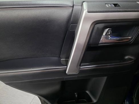 Used 2021 Toyota 4Runner Limited AWD/4WD image 11