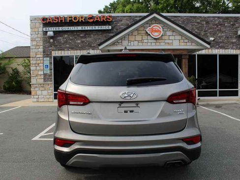 Used 2017 Hyundai Santa Fe Sport AWD/4WD image 6