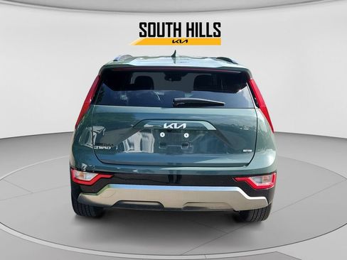 Certified 2023 Kia Niro EX Touring FWD image 4