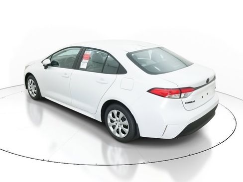 New 2026 Toyota Corolla LE image 5