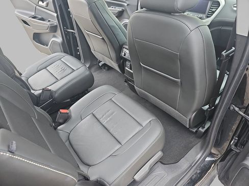 Certified 2023 GMC Acadia SLT w/ Preferred Package AWD/4WD image 14