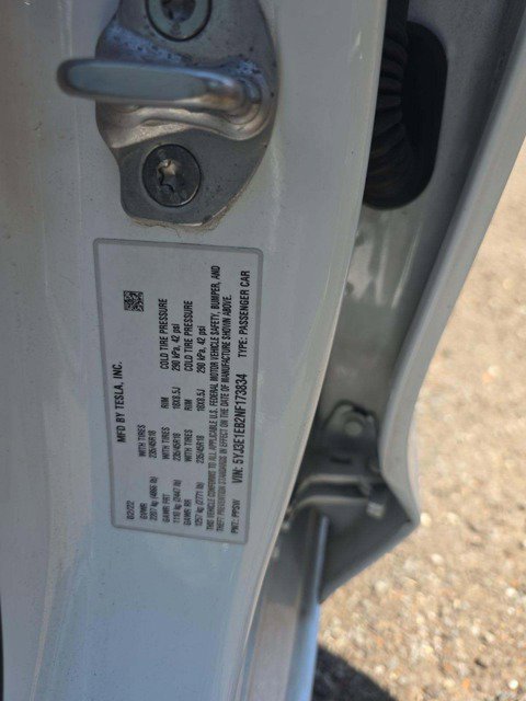 Used 2022 Tesla Model 3 Long Range AWD/4WD image 7