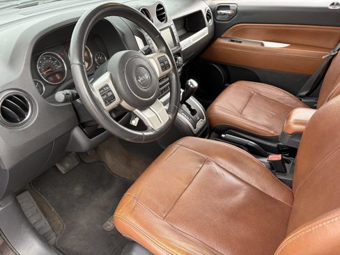 Used 2014 Jeep Compass Limited w/ Sun/Sound Group AWD/4WD image 19