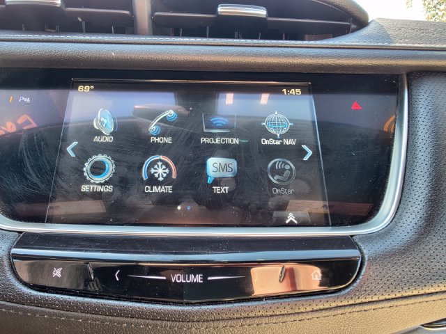 Used 2018 Cadillac XT5 AWD image 27