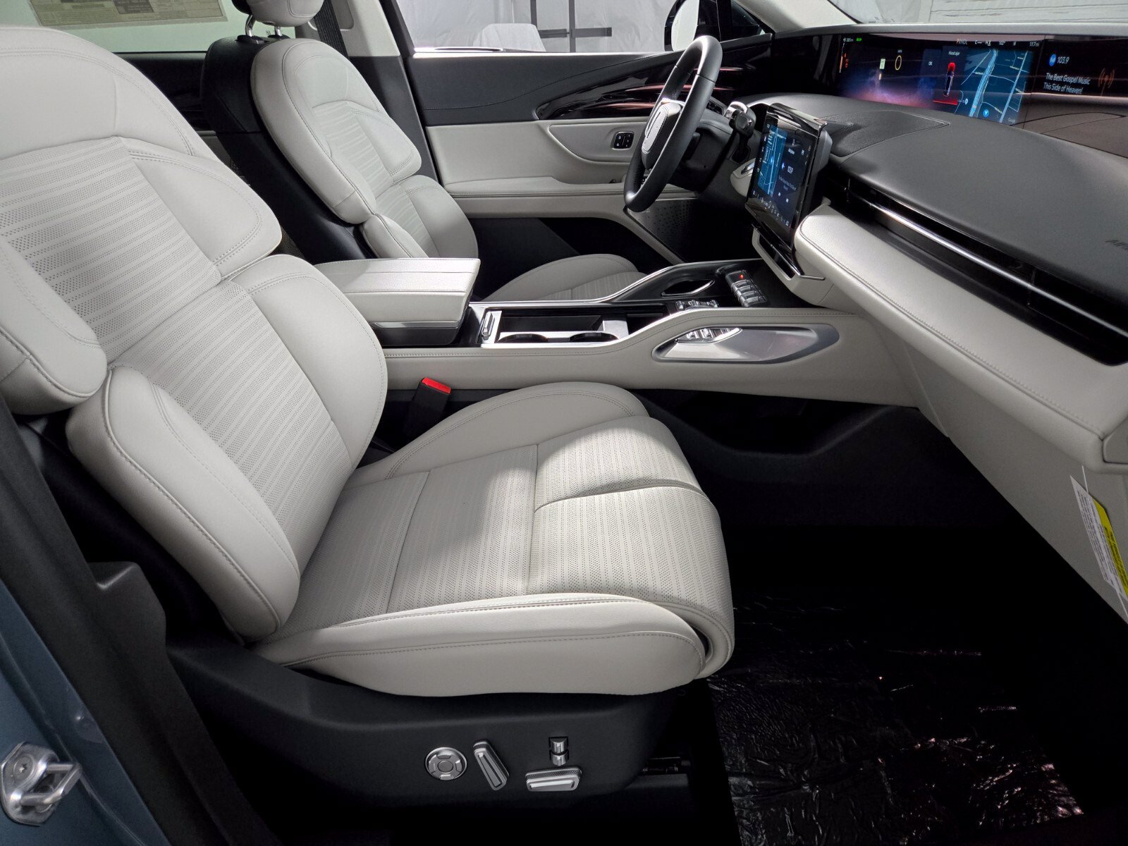 New 2026 Lincoln Nautilus Reserve AWD/4WD image 20