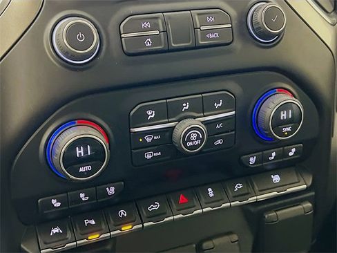 Used 2022 Chevrolet Silverado 1500 LTZ w/ LTZ Premium Package image 20
