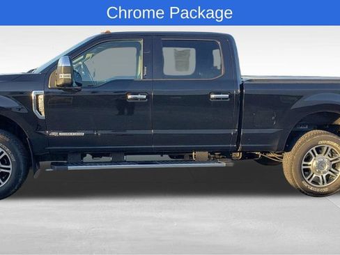 Used 2018 Ford F250 Lariat w/ Chrome Package AWD/4WD image 5