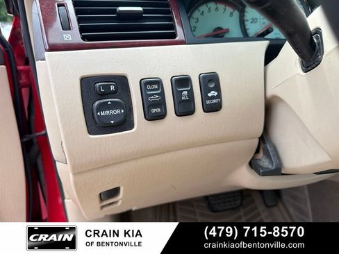 Used 2005 Toyota Solara SLE FWD image 19