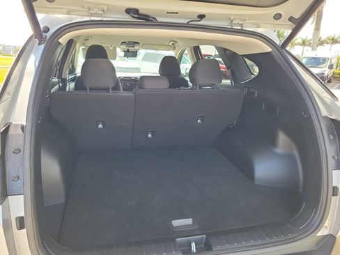 Used 2024 Hyundai Tucson SEL AWD/4WD image 16